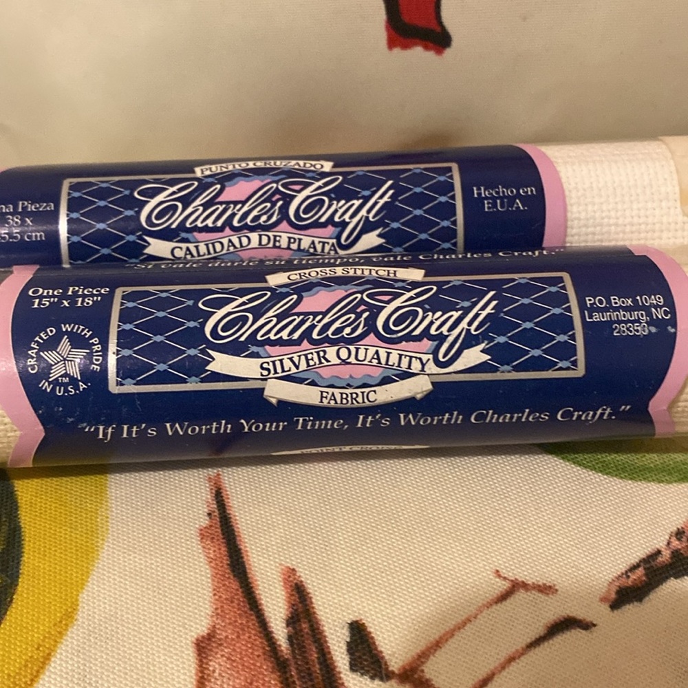 💫 100% Cotton Cross Stitch Fabric 2 Containers